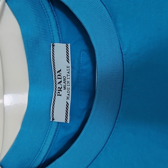 Prada tee - Picture 3 of 4